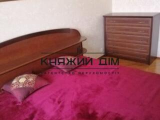 Продаж 3 кімнатної квартири м. Осокорки по вул. Княжий Затон 14Г. ...