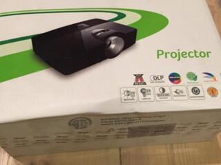 Проектор Acer 2.800 Lm в коробке, кабеля, пульт, документы