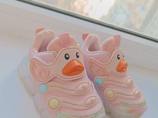 Обувь для девочки