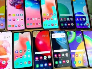 Продаются телефоны