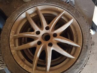 Продам диски с резиной.