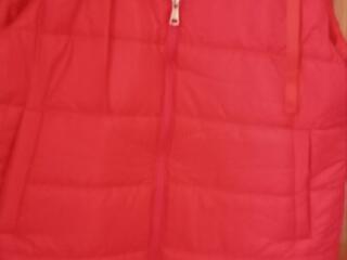 Новая безрукавка