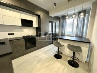 Vă propunem spre chirie apartament cu o odaie și living, bloc nou, ...