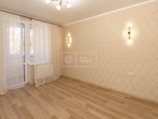 Spre vânzare apartament cu 2 odăi și living amplasat în sect. ...