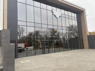 Se oferă spre chirie spațiu comercial pe str. Petricani, sectorul ...