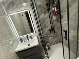 2-КОМ 50м2 3/9 Варница Ремонт не угловая