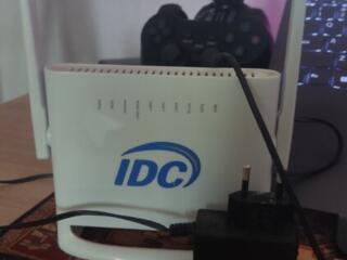 Продам рабочий Wi-Fi роутер модем ADSL 300 mb/sec