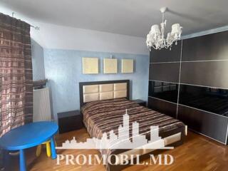 Vă propunem spre vânzare această casă în 2 nivele, în sect. Centru, ..