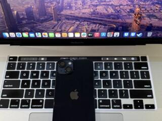 iPhone 13 256gb, battery - 100%