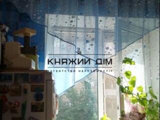 Продам 1-кімнатну квартиру, Печерськ (Фортечний тупик, 7)  Площа 35 ..