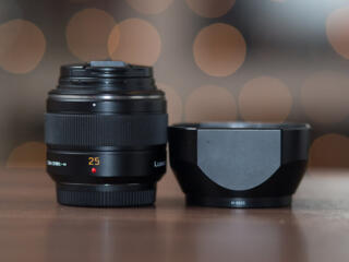 Panasonic Leica DG Summilux 25mm f/1.4 micro 4/3