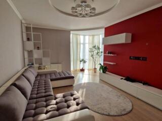 Предлагается к продаже двухкомнатная квартира в центральной части ...