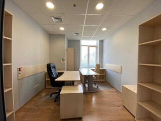 Оренда офісного приміщення в Дарницькому районі в пішій доступності ..