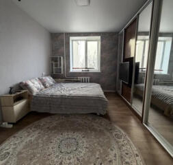 3-х комн. квартира на Таирова- улица Левитана