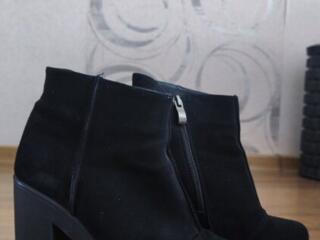 Продам женскую обувь