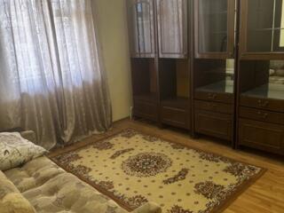 Сдам 2 комнатную квартиру 150$