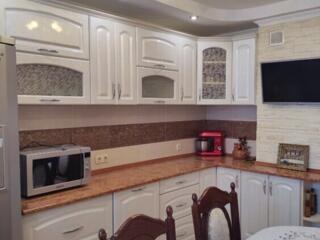 Отличная двухкомнатная квартира в ТСЖ - 4 дома