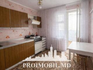 Vă propunem spre vânzare acest apartament cu 4 camere, sect. ...