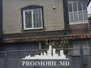 Vă propunem spre vânzare casă,sect. Buiucani, str. Călăraşi, cu ...