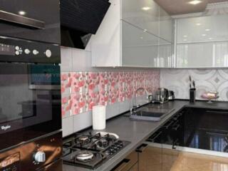 Дом районе площади Толбухина.