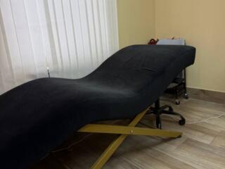 Продам 2 новые анатомические кушетки для ресниц, тату, шугаринга.