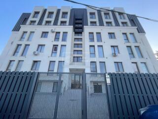 Se vinde apartament cu 2 camere în varianta albă, amplasat într-o ...