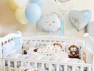 Продам детскую кроватку с матрасом и комплектом белья