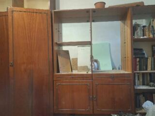 Продам советские шкафы и стенки, также советские окна