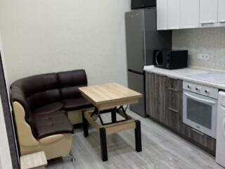 Продам квартиру 60 кв. м., 4/4, ул. Канатная/Б. Арнаутская.