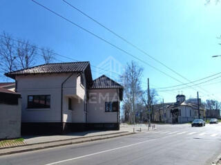 Chirie clădire separată la PRIMA LINIE - amplasată ultracentral la ...