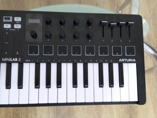 Arturria MiniLab 3 Black Edition
