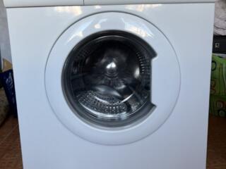 Продам стиральную машину