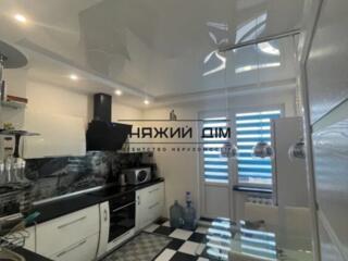 Пропонуеться в оренду чудовам 3-х кімнатна квартира на Позняках по ...