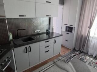 Продается современная 3-х комнатная квартира общей площадью 70 кв.м ..