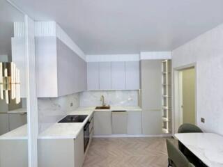 В продаже двухкомнатная квартира в Жемчужине на Таирова. 19-й этаж, ..