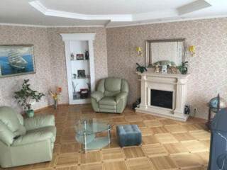 4комнатная в новом элитном доме.