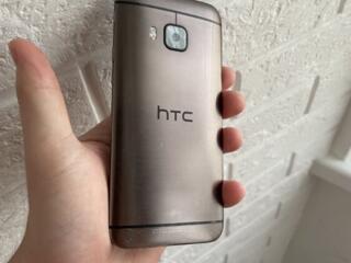 HTC One M9 (на запчасти или под восстановление)