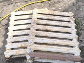 С чугунная батарея на 8 секций