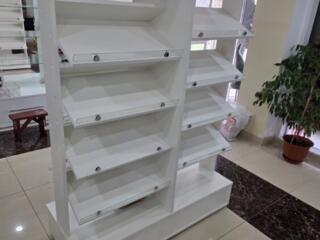 Продам стеллажи
