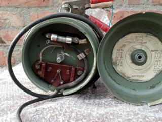 Зарядный агрегат советский (генератор-зарядник) 6В/12В, 127/220В