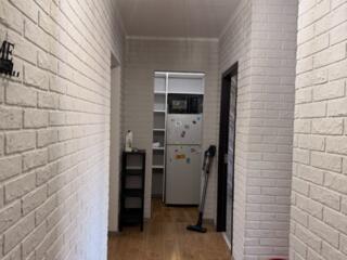 Продам двухкомнатную квартиру