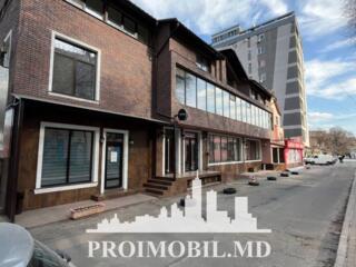 Vă propunem spre chirie spațiu comercial amplasat în sect. Centru, ...