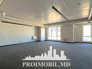 Vă propunem spre chirie spațiu comercial amplasat în sect. Centru, ...