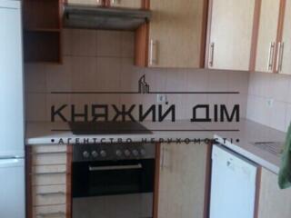 БЕЗ КОМІССІЇ!!! єВідновлення !!! Продаж 3 кімнатної квартири по вул. .