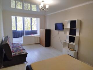 Сдам отличную 1 комнатную квартиру на Балке 200$