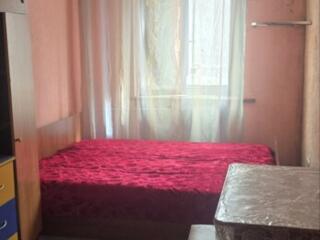 Комната 10 м², Черемушки — рядом парк Горького