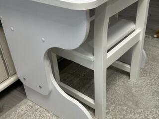 Продам детский стол и стульчик