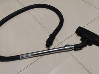 Продам щетку и шланг от пылесоса