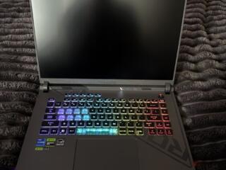 Продам ноутбук