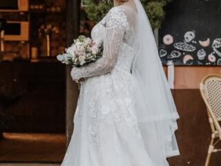 Продам Свадебное платье. Не венчанное!!